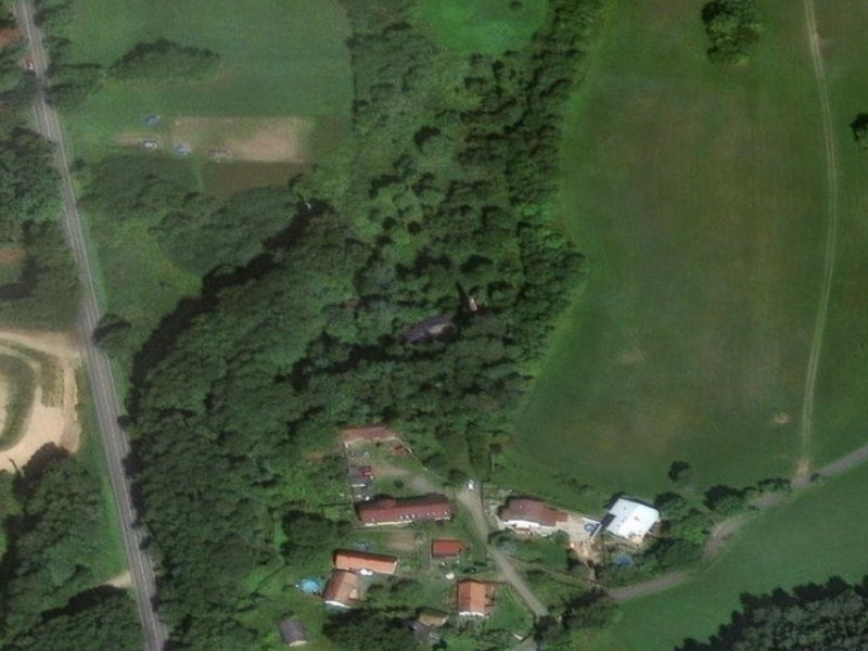 Decaying Fuselage in Říčany Canopy