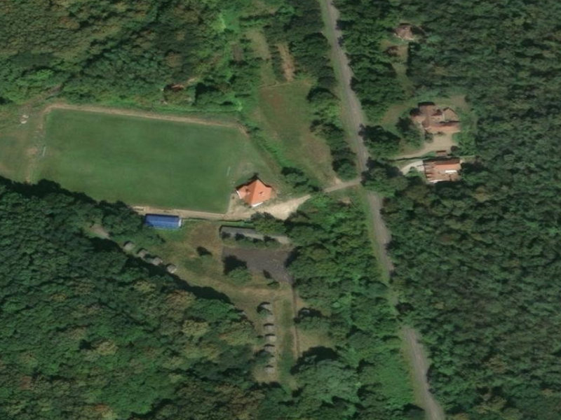 The Abandoned Palace of Petényi út, Bánk