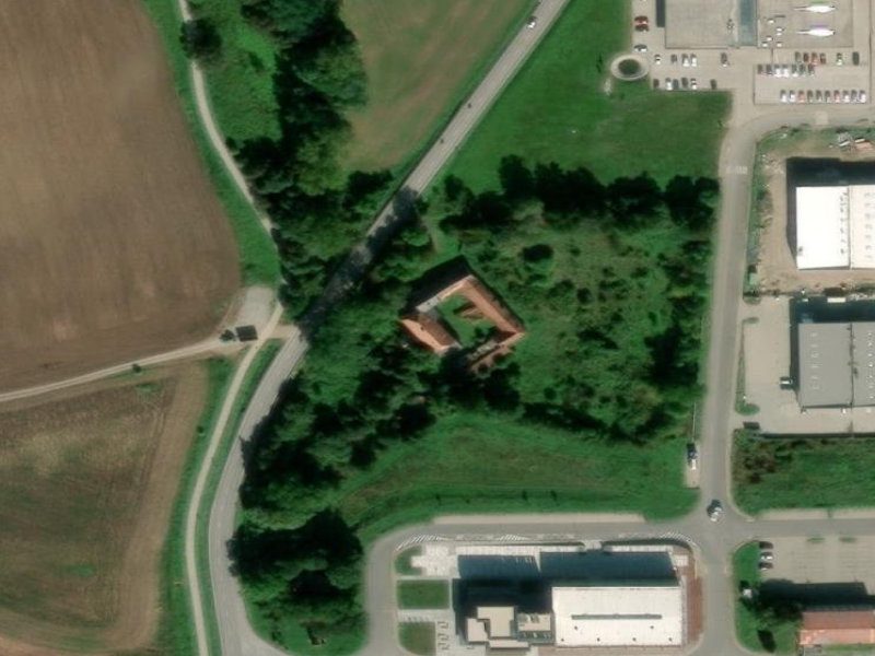 The Nivnická Enigma: A Journey into an Industrial Oasis