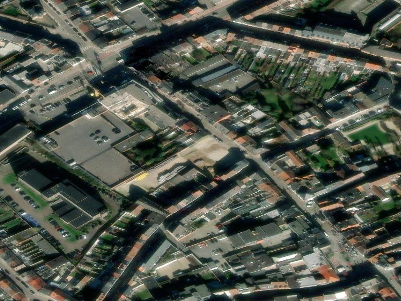 Halle's Angular Industrial Footprint